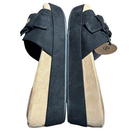 Giani Bernini Ashllyn Memory Foam Wedge Sandals Slip On Buckle Strap  NEW Size 9 - Picture 9 of 11